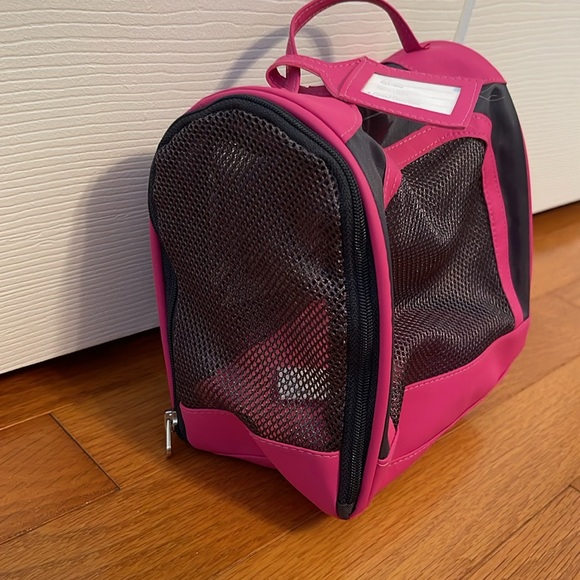American Girl Pet Carrier - Picture 4 of 5